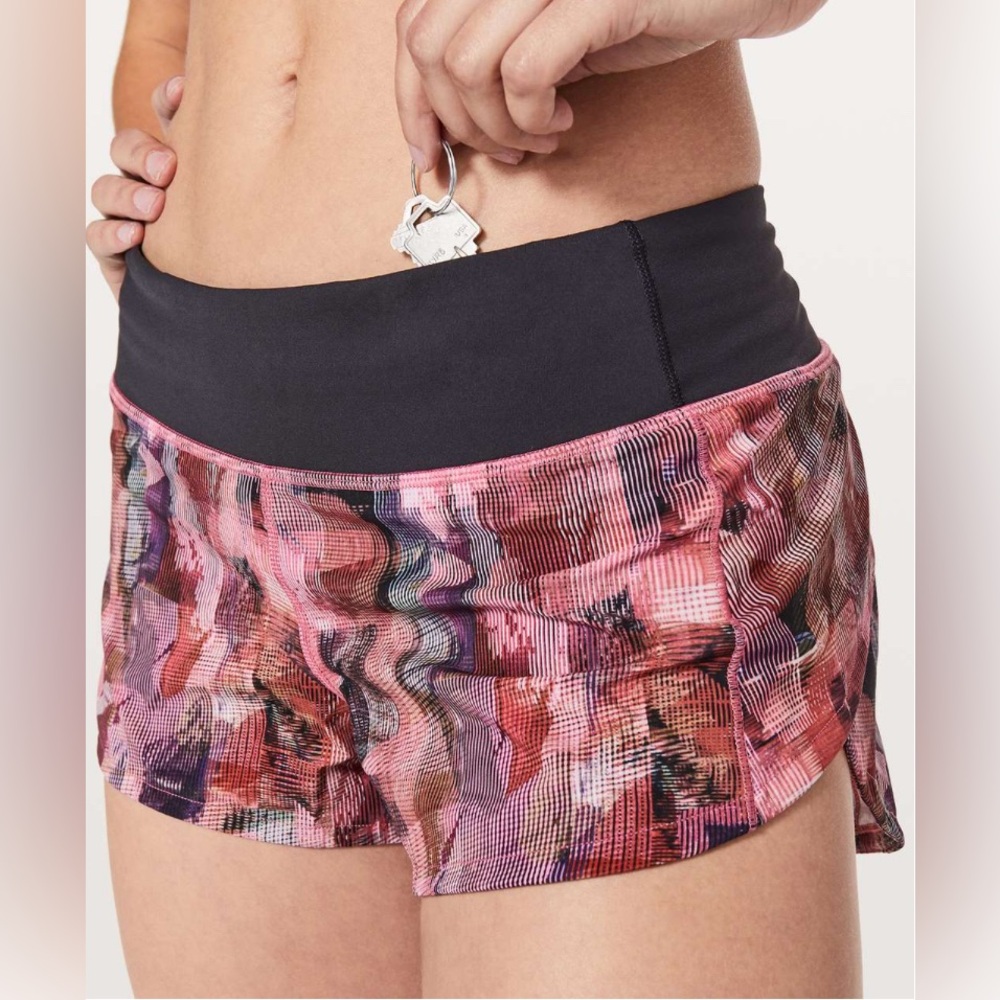 Lululemon Speed Up Shorts Size 8 Pink Black Abstract Lined Drawcord Stretch Gym